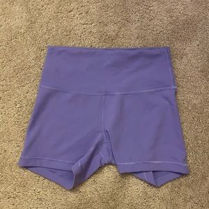 Lululemon Wunder Train shorts